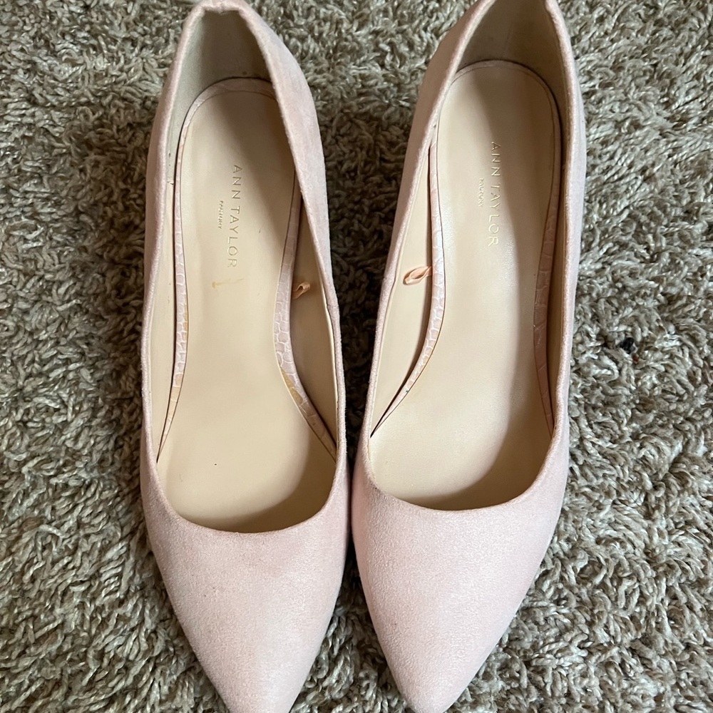 Ann Taylor Rose Gold heels